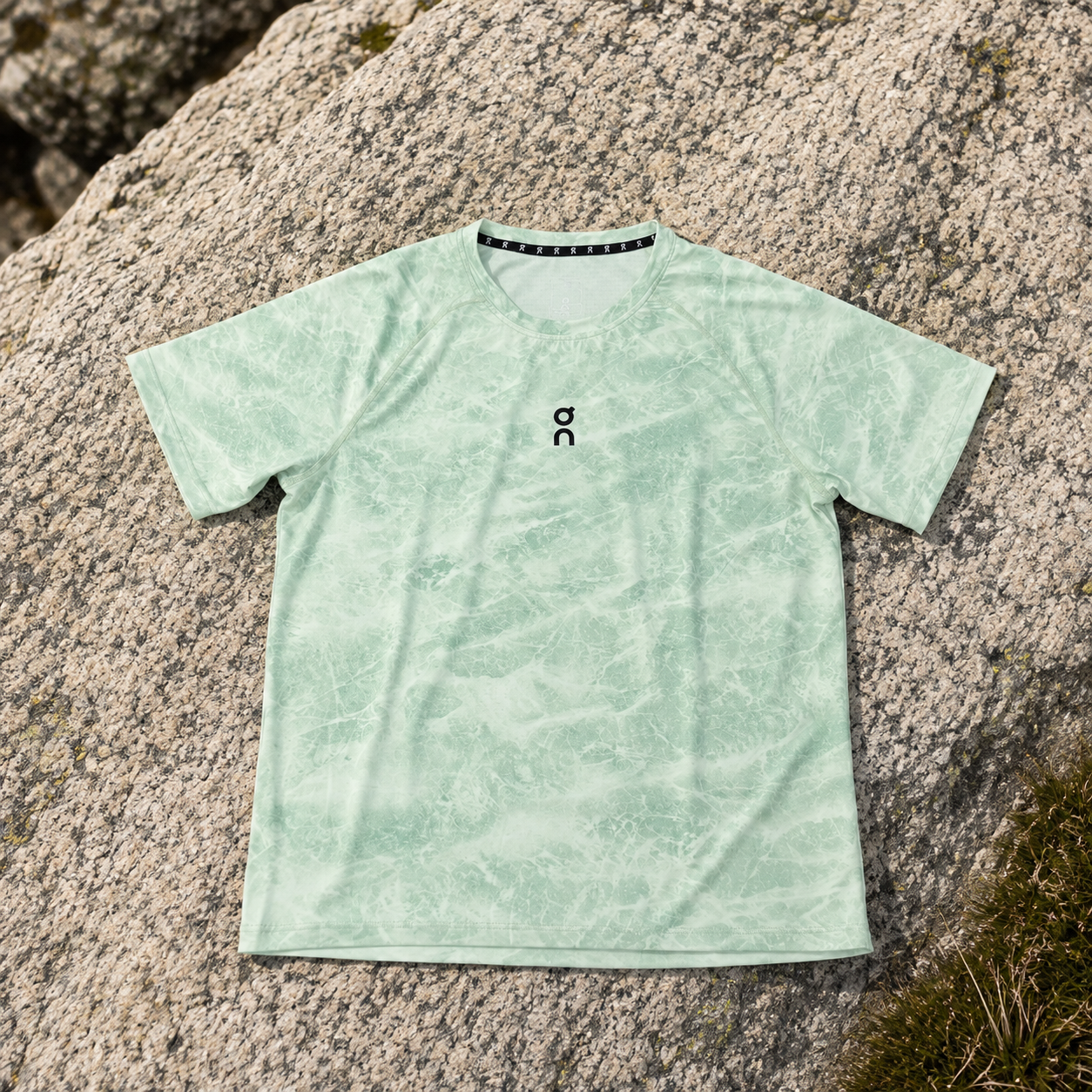 T-Shirt On Sage
