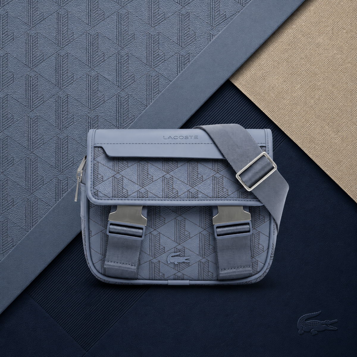 Sacoche Lacoste Monogramme Bleu Clair – Sac Bandoulière Homme